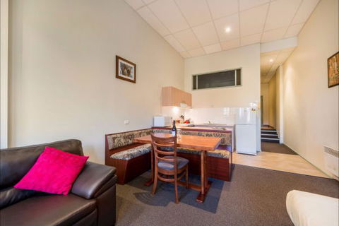 Falls Creek Country Club - Melbourne Tourism 7
