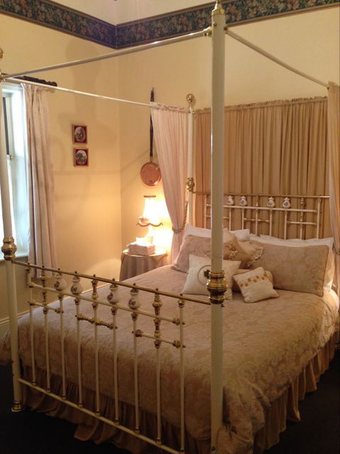 Gasworks Cottages Strathalbyn - Melbourne Tourism 3