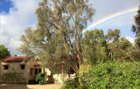 Gasworks Cottages Strathalbyn - Melbourne Tourism 6