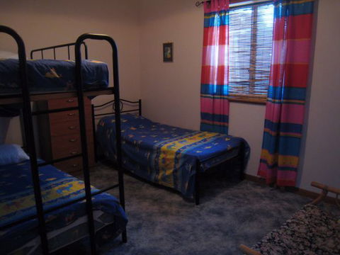 Kingfisher Lodge Edithburgh - Melbourne Tourism 4