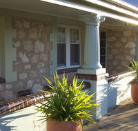 Naracoorte Cottages - MacDonnell House