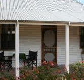Davidson Cottage on Petticoat Lane - Melbourne Tourism