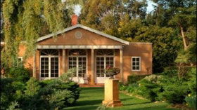 Garden Pavillion Bed And Breakfast At AL RU Farm - Melbourne Tourism 0