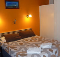 Adelaide Traveller's Inn Backpackers - Melbourne Tourism