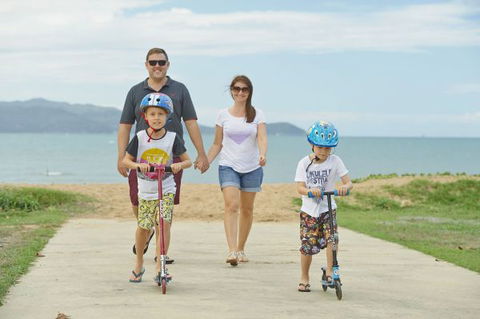 Rowes Bay Beachfront Holiday Park - Melbourne Tourism 1