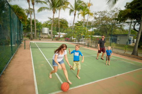 Rowes Bay Beachfront Holiday Park - Melbourne Tourism 4