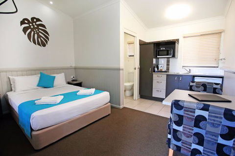 Rowes Bay Beachfront Holiday Park - Melbourne Tourism 9