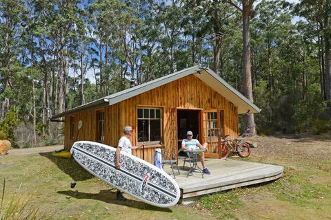 Saintys Creek Cottage - Melbourne Tourism 5