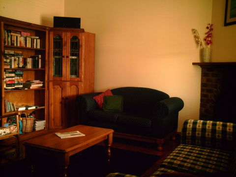 The Cottage No 12 On North - Melbourne Tourism 1