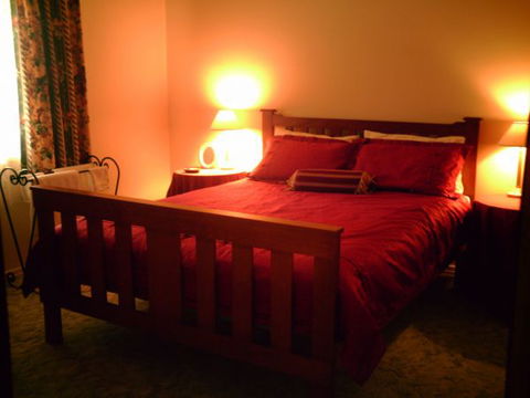 The Cottage No 12 On North - Melbourne Tourism 2