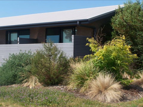 The Foreshore Motel & Tavern (Hobart) Lauderdale - Melbourne Tourism 0