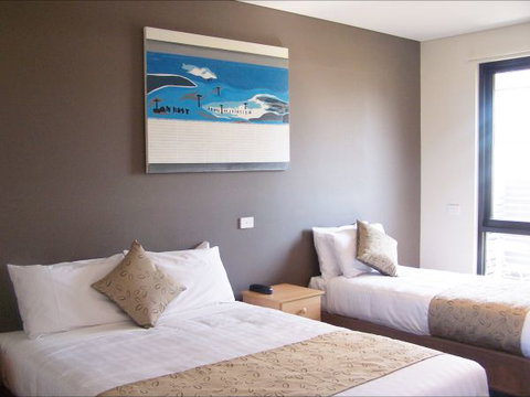 The Foreshore Motel & Tavern (Hobart) Lauderdale - Melbourne Tourism 7