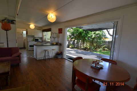 The Classic Beach House - Melbourne Tourism 3