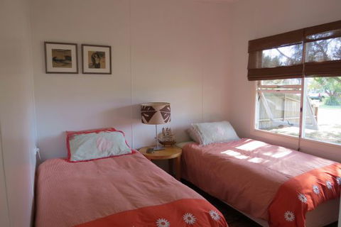 The Classic Beach House - Melbourne Tourism 5