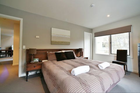 Wintergreen 5 - Melbourne Tourism 2