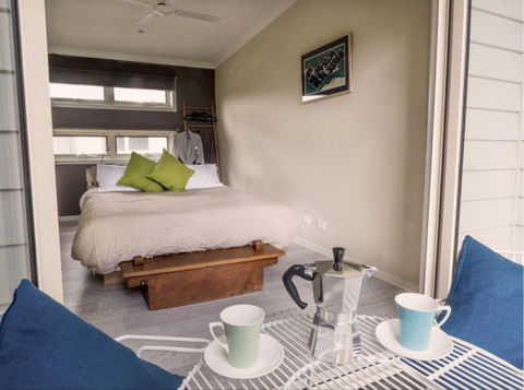 Alice's Palace Ocean Grove - Melbourne Tourism 5