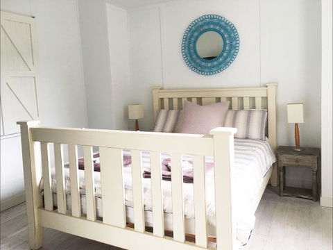 Atlantis Seafarers Cottage - Melbourne Tourism 2