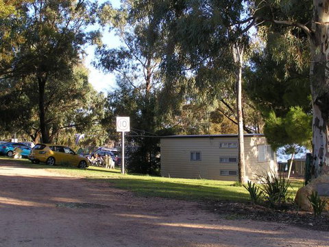 Barmera North Lake Caravan Park - Melbourne Tourism 1