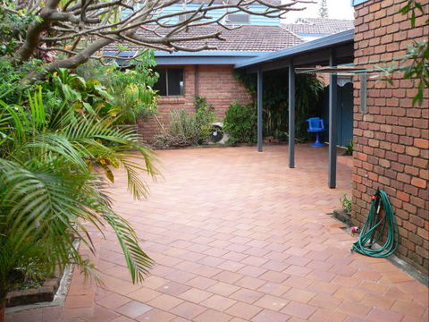 Ballina Beach House - Melbourne Tourism 4