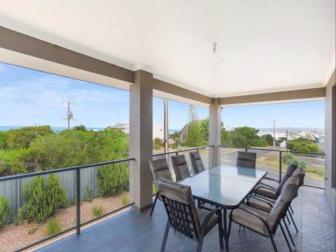BEAUMONT HOUSE - Melbourne Tourism 2