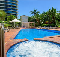 Crest Apartments - Melbourne Tourism