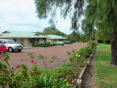 Emu Point Motel - Melbourne Tourism 0