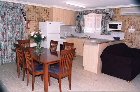 Esperance Seafront  Holiday Units - Melbourne Tourism 1