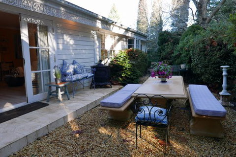 Fernhill Chestnut Farm - Melbourne Tourism 6