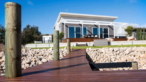 Villa Serra - Melbourne Tourism 6