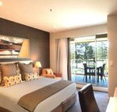 Oaks Plaza Pier Hotel - Melbourne Tourism