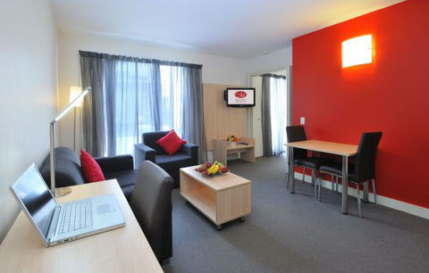 Metro Apartments On Bank Place - Melbourne Tourism 0