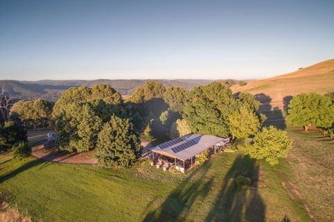 Mt Bellevue Lodge - King Valley - Melbourne Tourism 8
