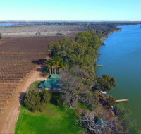Mundic Waterfront Cottages - Melbourne Tourism