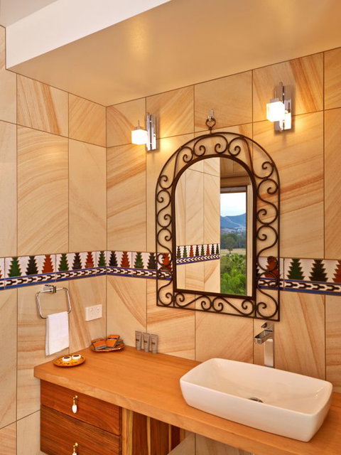 Panoramia Villas - Melbourne Tourism 4