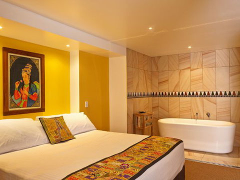 Panoramia Villas - Melbourne Tourism 6