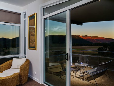 Panoramia Villas - Melbourne Tourism 9
