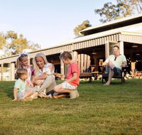 Paradise Country Farmstay - Melbourne Tourism