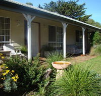 Peppertree Cottage - Melbourne Tourism