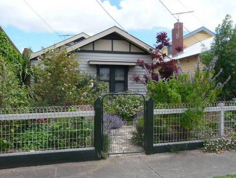 Prater's Cottage - Melbourne Tourism 0