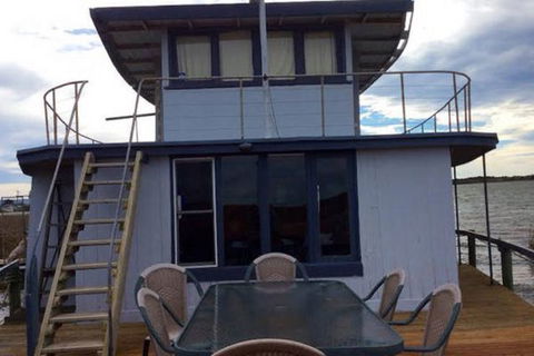 PS Federal Retreat Goolwa - Melbourne Tourism 1