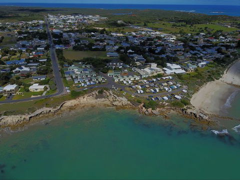 Sea Vu Caravan Park - Melbourne Tourism 0