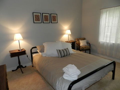 Tarrabandra Fishing Retreat - Melbourne Tourism 1