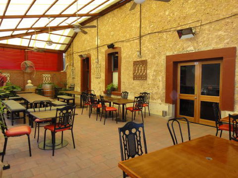Terminus Hotel Morgan - Melbourne Tourism 0