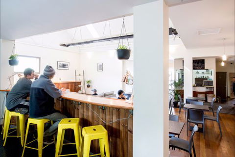 The Nook Backpackers - Melbourne Tourism 8