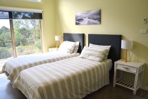 Tilba Coastal Retreat - Melbourne Tourism 4