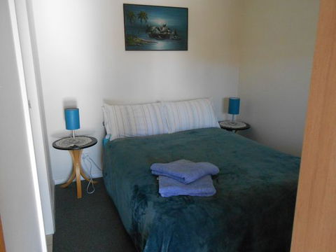 Tidelines Of Bicheno - Melbourne Tourism 8
