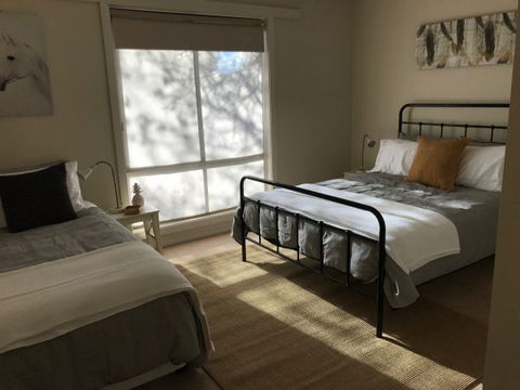 Townhouse On Deas - Melbourne Tourism 3