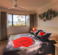 Dolphin Waters Holiday Apartments - Melbourne Tourism