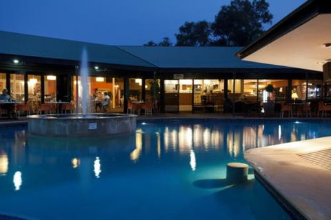 Alice Springs Resort–Mercure - Melbourne Tourism 5