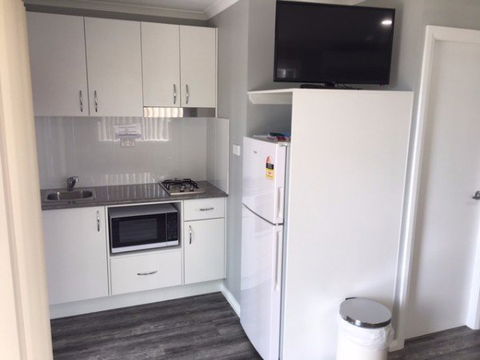 Canobolas Caravan Park - Melbourne Tourism 6